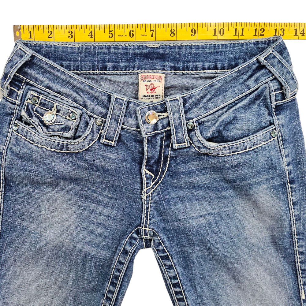 True Religion Capri Jeans Womens Size26 Disco Lily Big T Embellished Distressed - Picture 13 of 15